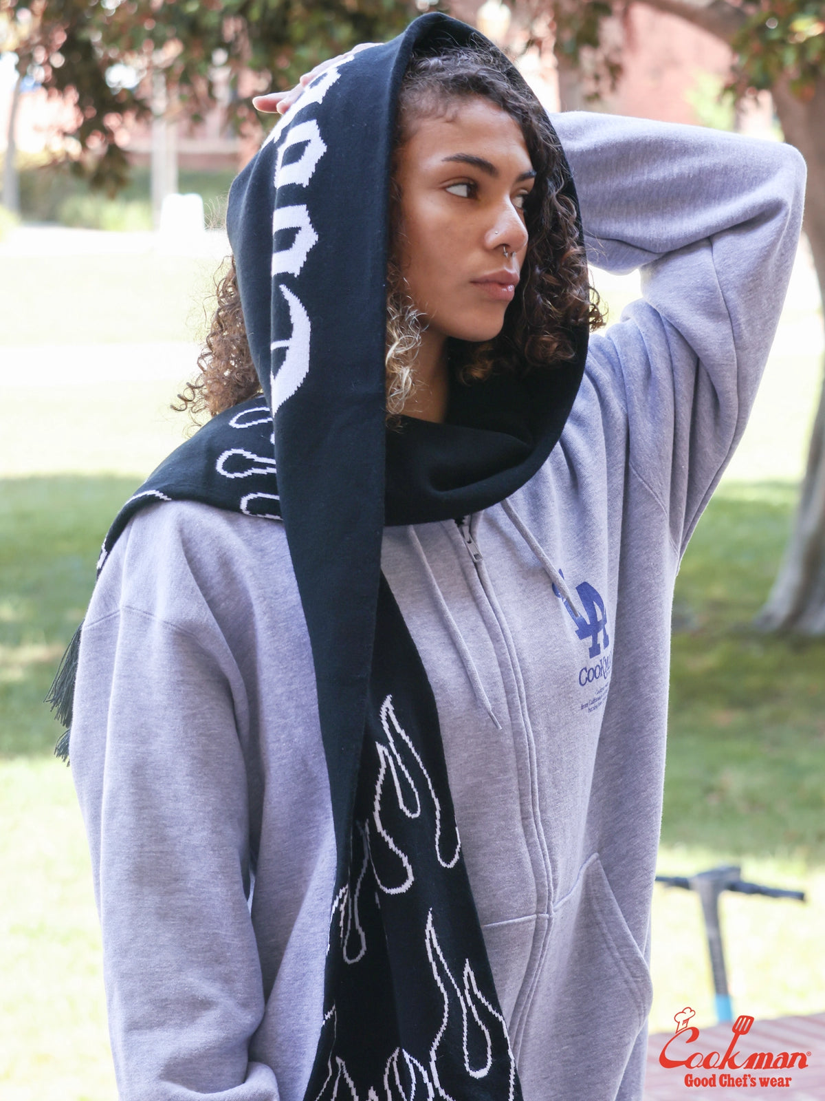 Knitted Scarf - Flame Black Black