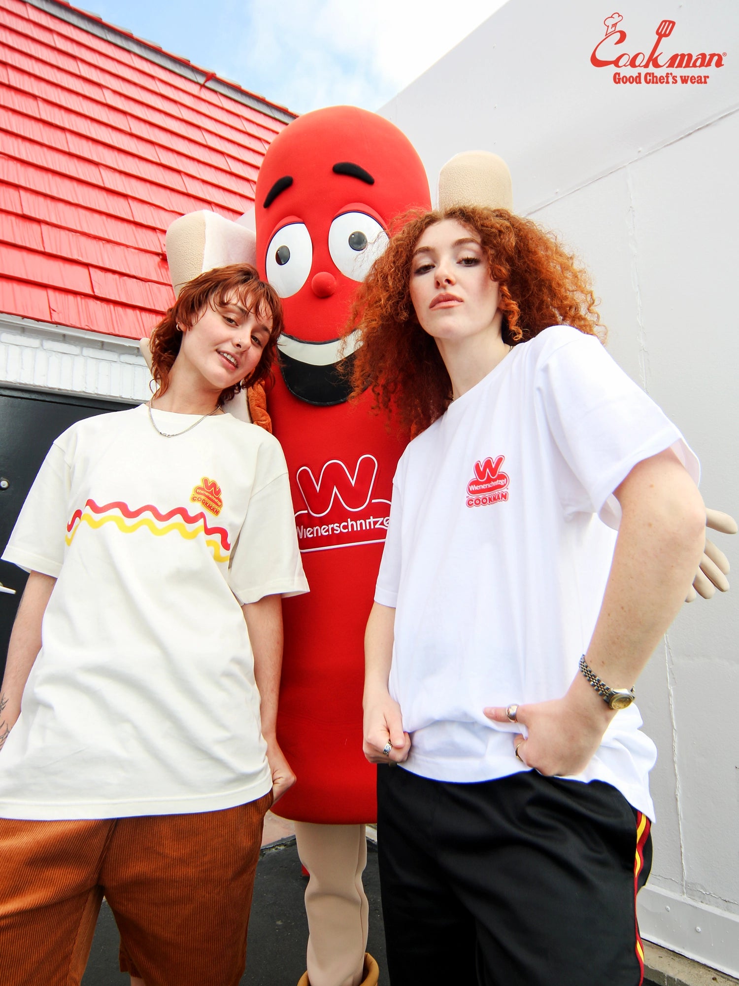 Tees - Wienerschnitzel Logo : White
