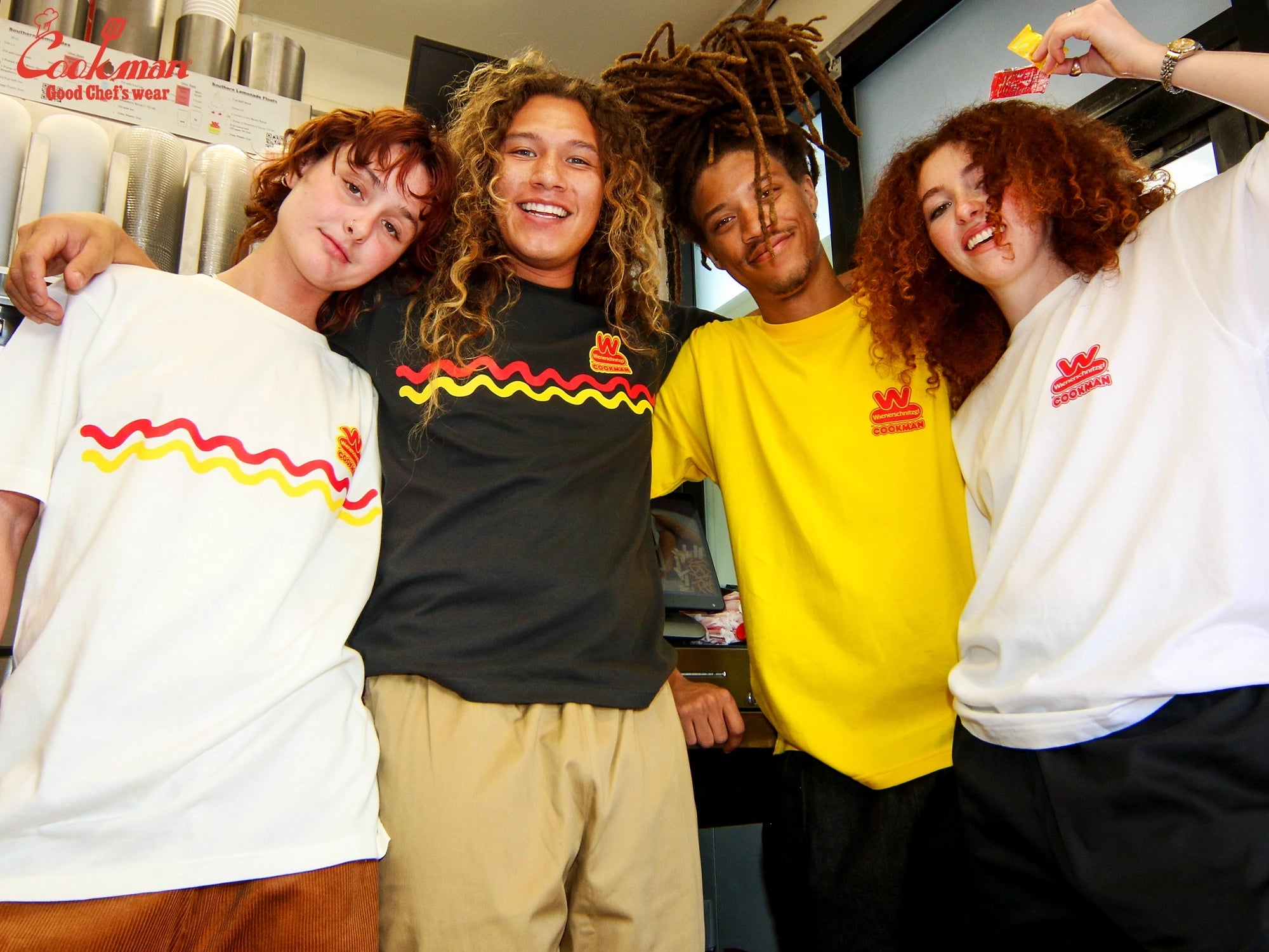 Tees - Wienerschnitzel Logo : White