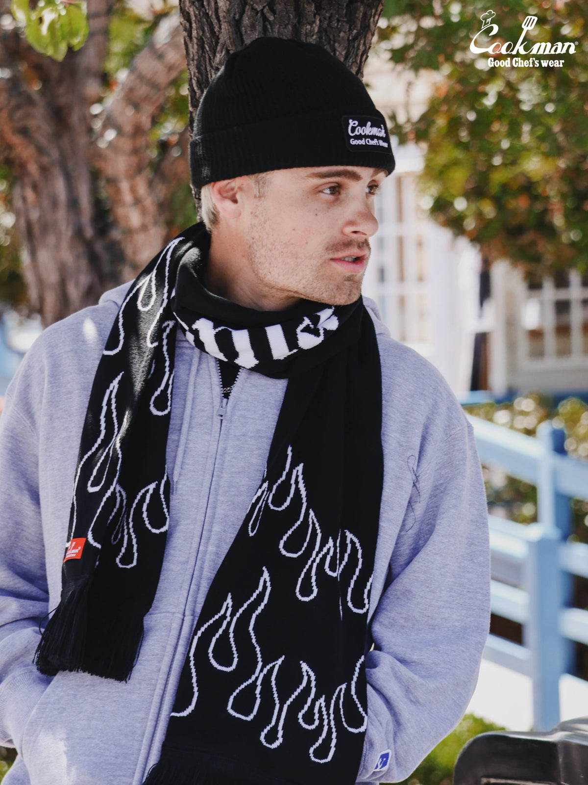 Knitted Scarf - Flame Black Black