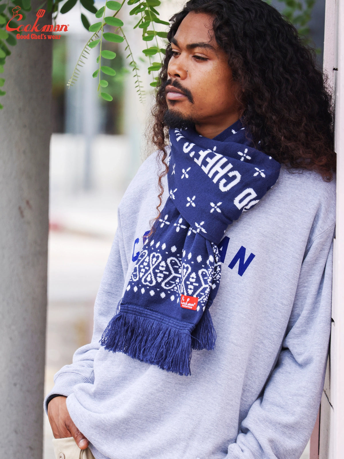 Knitted Scarf - Bandanna Cross Navy