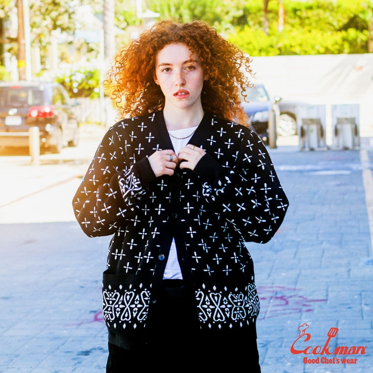 Knitted Cardigan - Bandanna Cross : Black