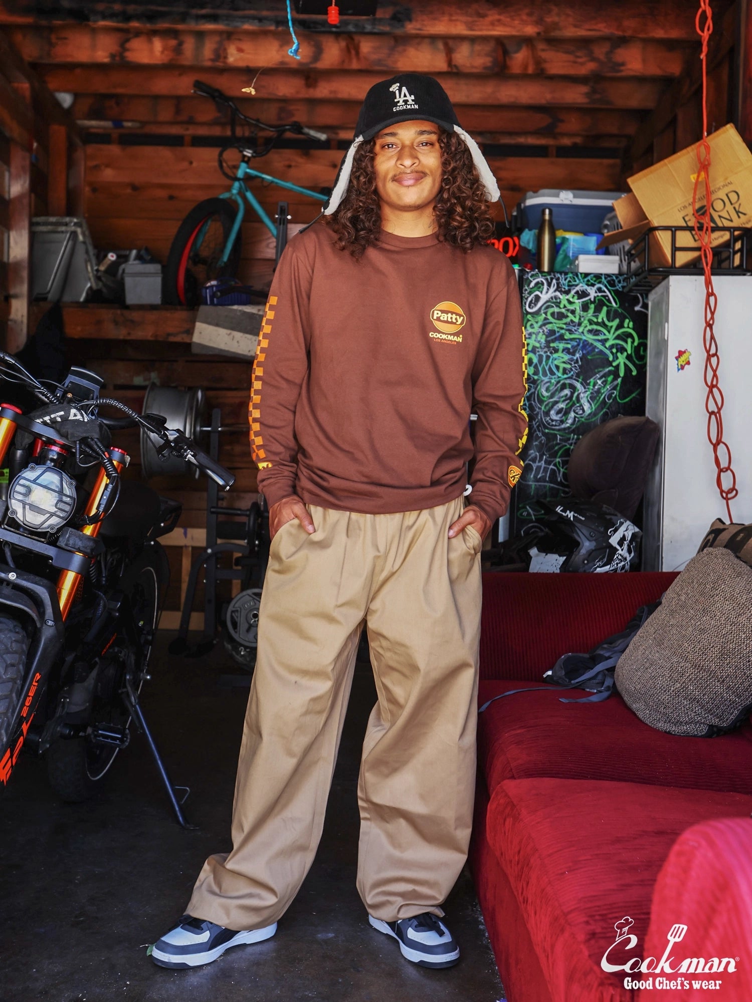 Long Sleeve Tees - Race : Dark Brown